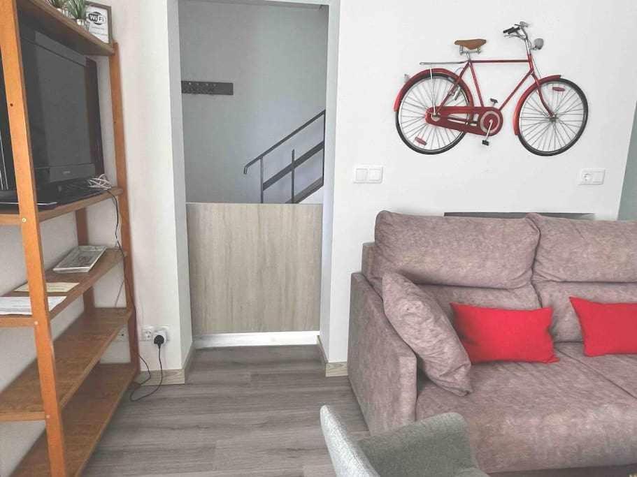 Oak House Oakplacescom Leon Ngoại thất bức ảnh